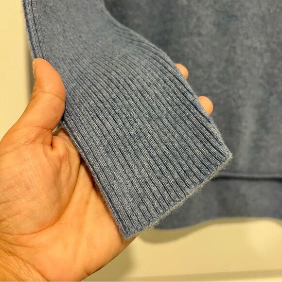 SUNDANCE Women’s Beloved Pullover V-Neck Sweater 100% Cashmere Size SP in Blue - Picture 6 of 13